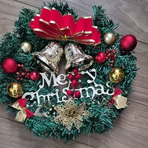 Bells Berries And Bulbs Christmas Wreath